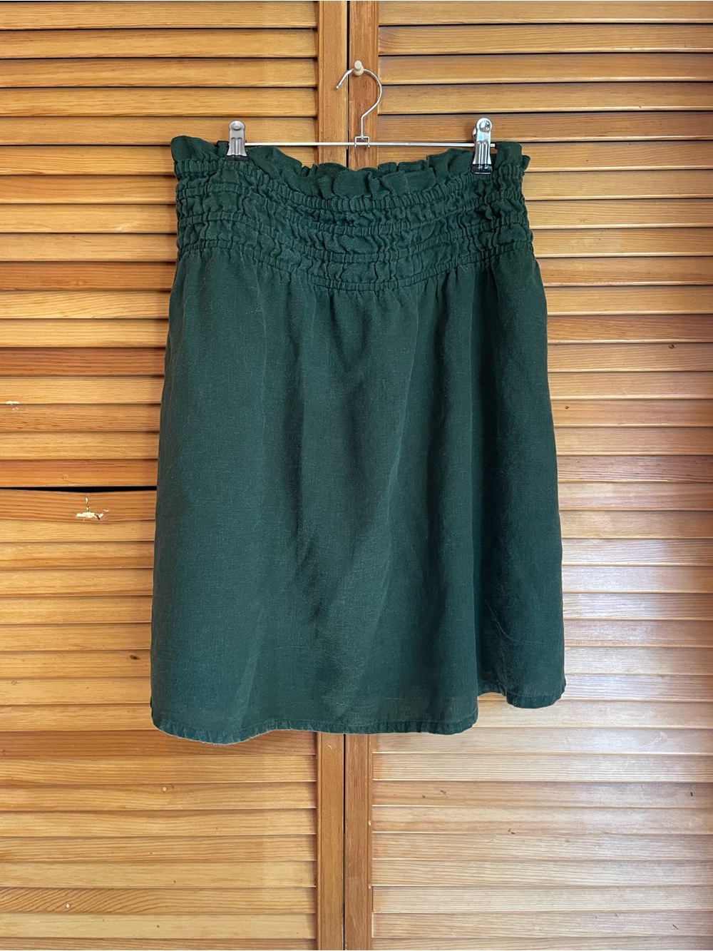 Anthropologie Green Smocked Waist Linen Skirt. Women’s S